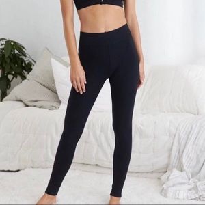 NWOT Aerie Chill Leggings High Waisted